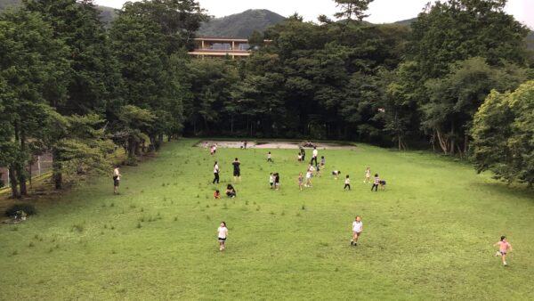 【幼児のお泊り保育の意義】